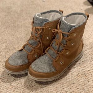 Sorel boots -9